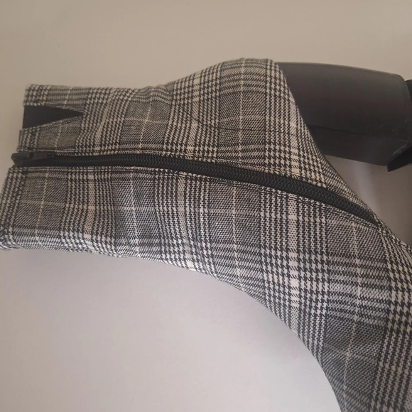 Jeffery Cambell Siren plaid side zip booties SZ 8 - Picture 7 of 11